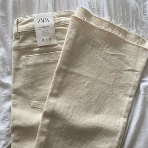 NWT Zara Cream Flare Jeans